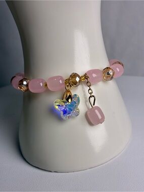 Delicate Pink Beaded Glass Bracelet with Iridescent Butterfly Charm New W/O Tags